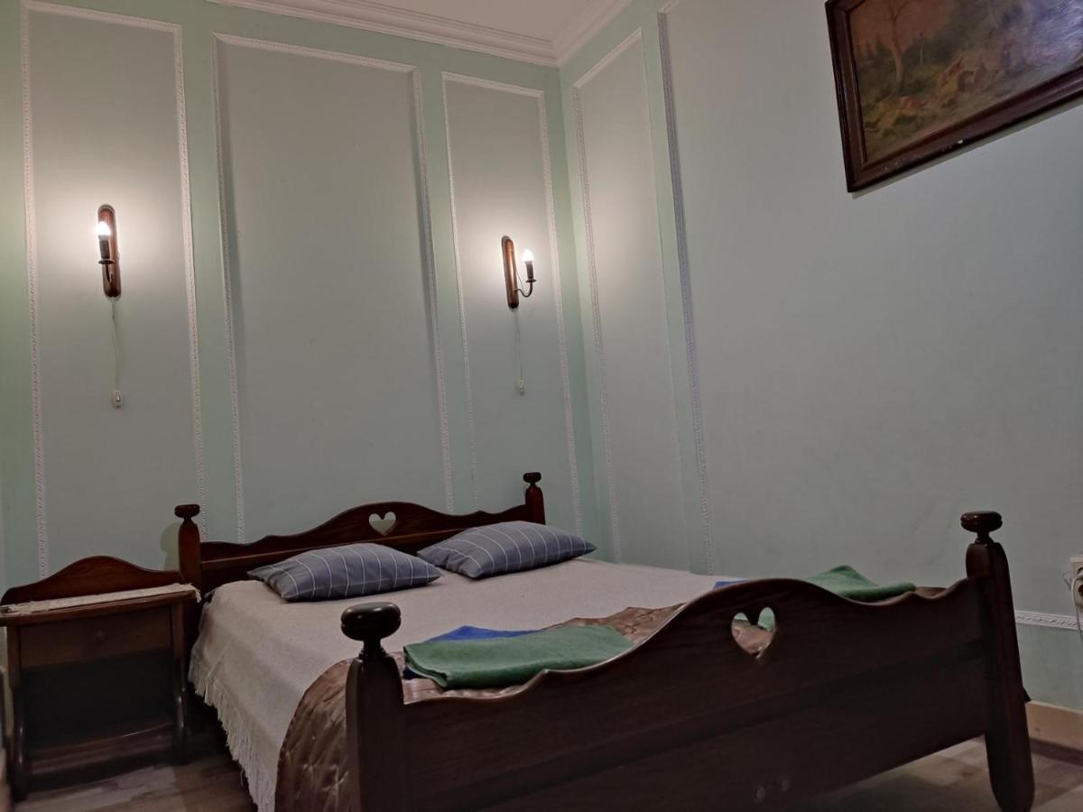 Готель-Маєток Lipiny ภายนอก รูปภาพ