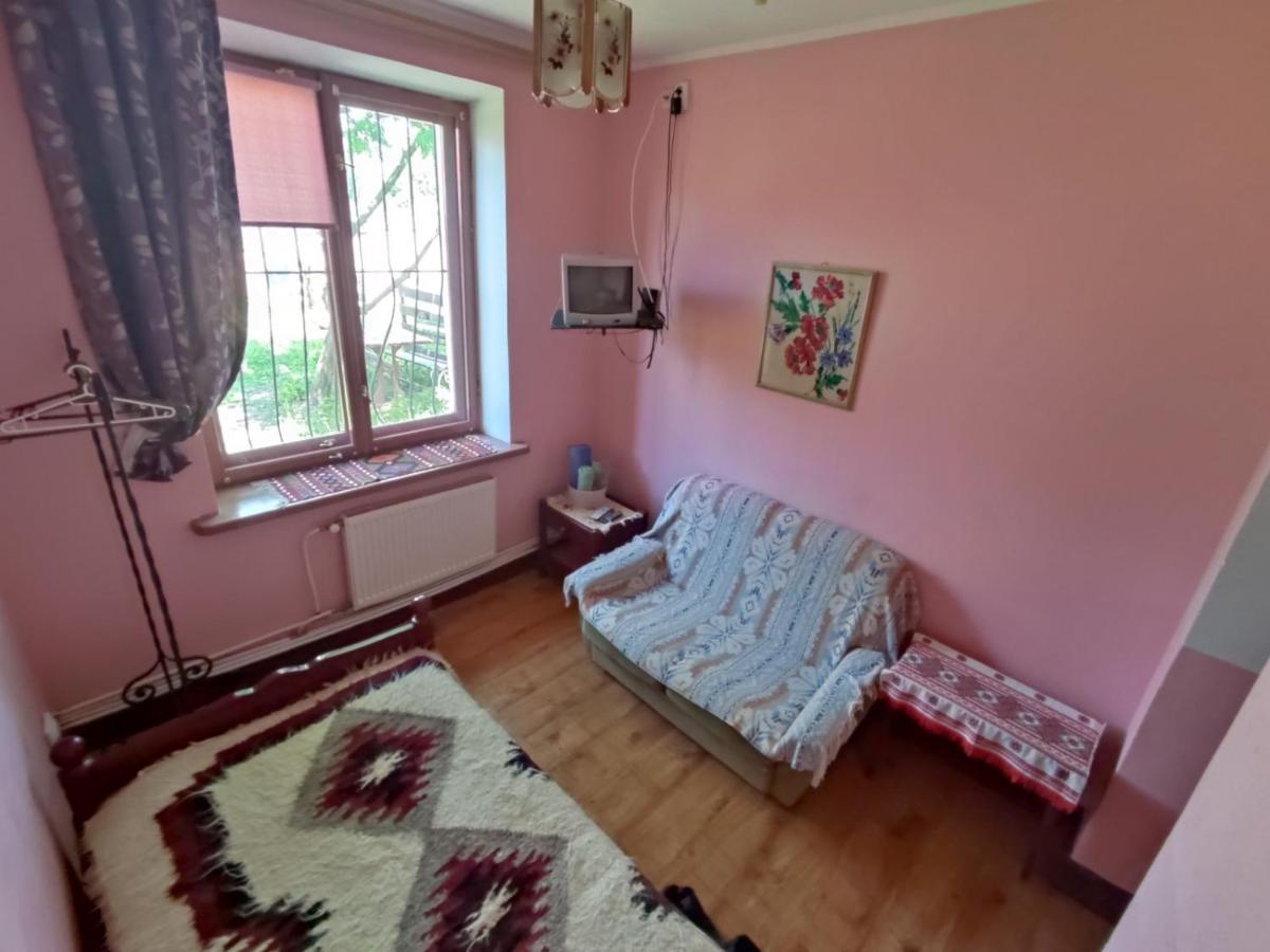 Готель-Маєток Lipiny ภายนอก รูปภาพ